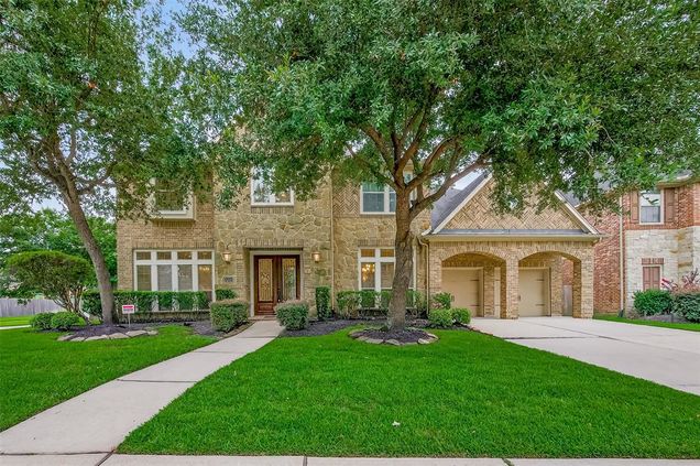 16226 Breakwater Path Drive Houston, TX House Active - Photo 1 of 50. Opens carousel modal