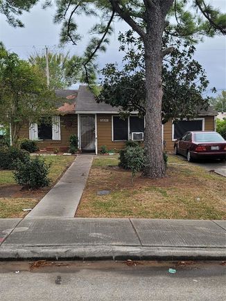 5820 Southcrest Street Houston, TX House Sold - Photo 1 of 1. Opens carousel modal