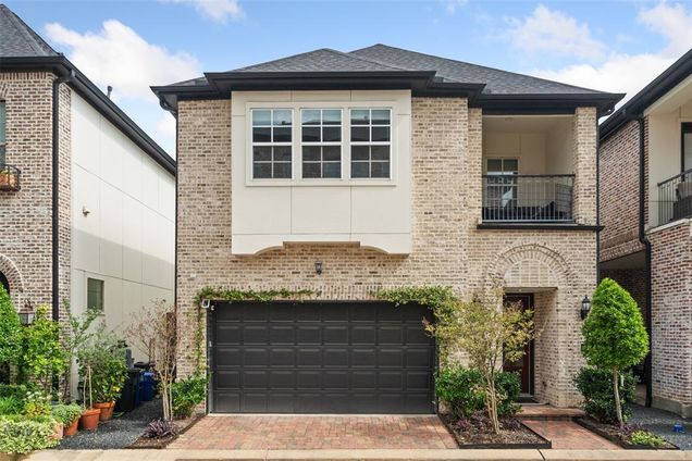 6006 Cottage Grove Lake Drive