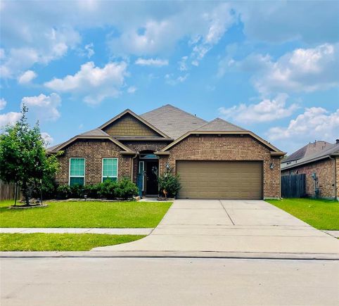 20514 Kiwi Place Humble, TX House Active - Photo 1 of 25. Opens carousel modal