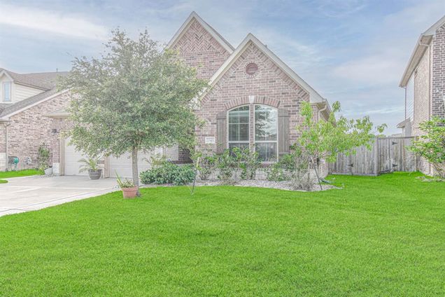 3950 Catania Bay Court