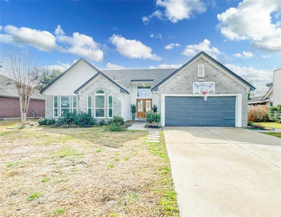 506 Valley Drive Dickinson, TX House Sold - Photo 1 of 1. Opens carousel modal