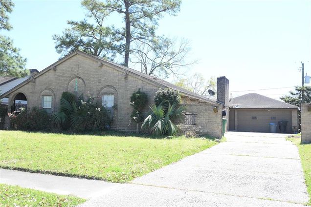 1023 Cottage Oak Lane Unit 770 Houston, TX House Sold - Photo 1 of 1. Opens carousel modal
