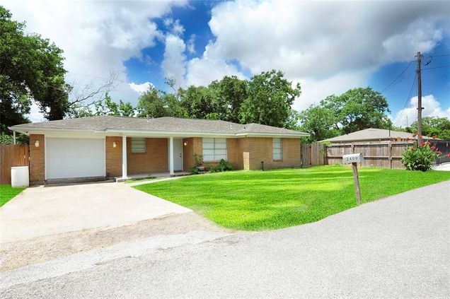 2400 Short Street