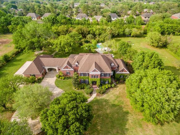 4015 Maranatha Drive Sugar Land, TX House Sold - Photo 1 of 1. Opens carousel modal