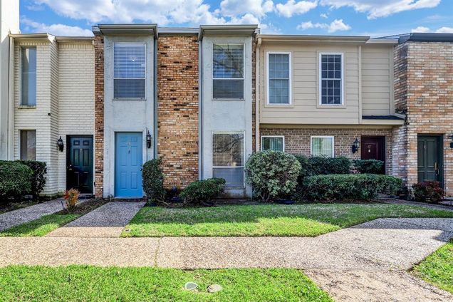 6111 Beverlyhill Street Unit 16 Houston, TX Townhouse Sold - Photo 1 of 1. Opens carousel modal