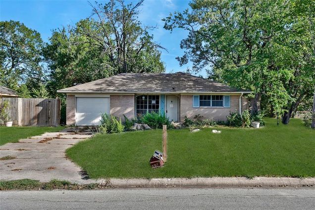 155 Southbrook Circle Houston, TX House Sold - Photo 1 of 1. Opens carousel modal