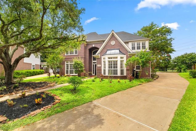 1523 Fall Wood Drive Sugar Land, TX House Sold - Photo 1 of 1. Opens carousel modal