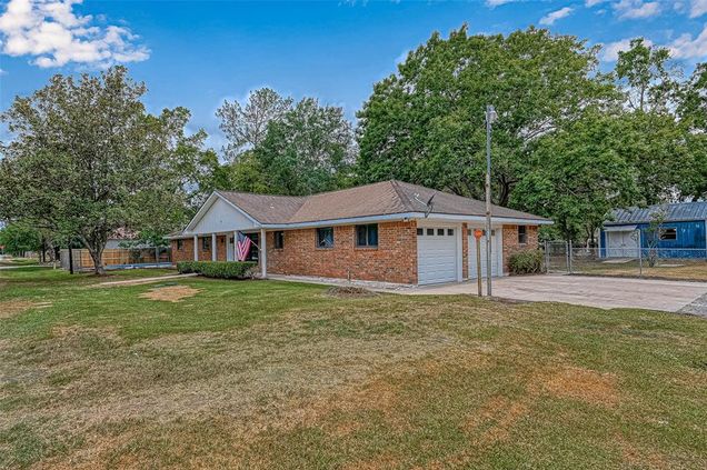 3402 Cedar Damon, TX House Sold - Photo 1 of 1. Opens carousel modal