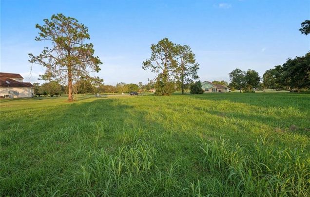 4443 Tankersley Circle Rosharon, TX Plot of land Active - Photo 1 of 8. Opens carousel modal