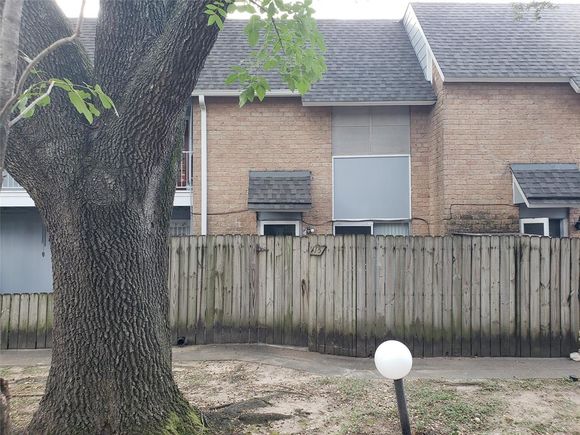 1433 Cedar Post Lane Unit 15 Houston, TX Townhouse Sold - Photo 1 of 1. Opens carousel modal