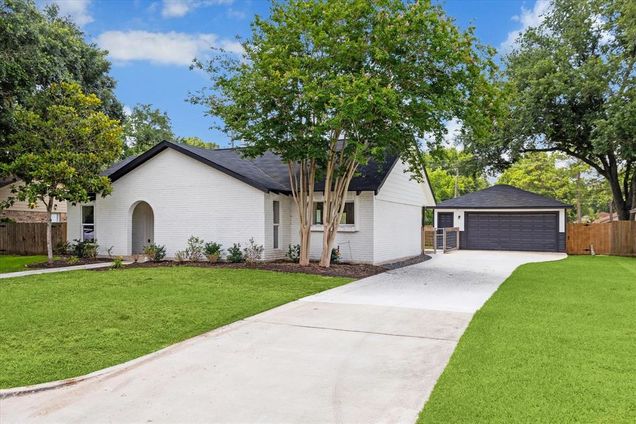 1619 Chestnut Lane Richmond, TX House Sold - Photo 1 of 1. Opens carousel modal