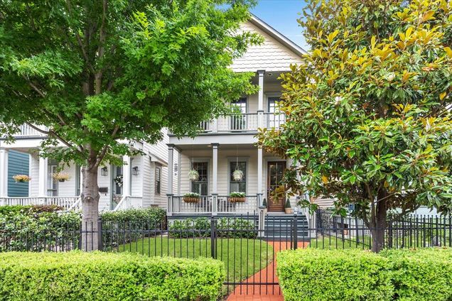 419 Cortlandt Street Houston, TX House Sold - Photo 1 of 1. Opens carousel modal