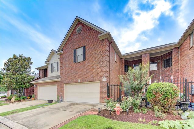 1408 S Friendswood Drive Unit 804 Friendswood, TX Townhouse Sold - Photo 1 of 1. Opens carousel modal