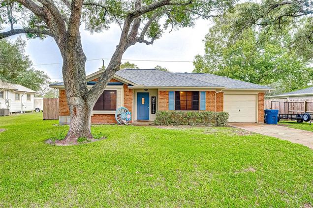 2814 North Avenue Needville, TX House Sold - Photo 1 of 1. Opens carousel modal