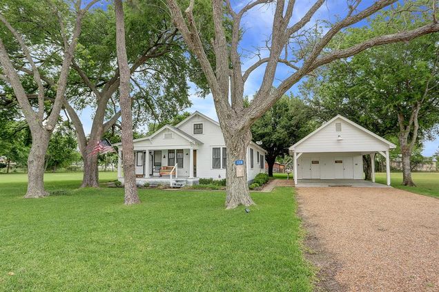 1318 Spur 458 Carmine, TX House Sold - Photo 1 of 1. Opens carousel modal
