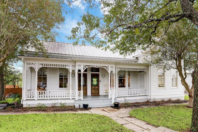301 S Mechanic Street Fayetteville, TX House Sold - Photo 1 of 1. Opens carousel modal