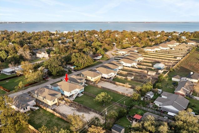 341 Bay Oaks Drive La Porte, TX House Sold - Photo 1 of 1. Opens carousel modal
