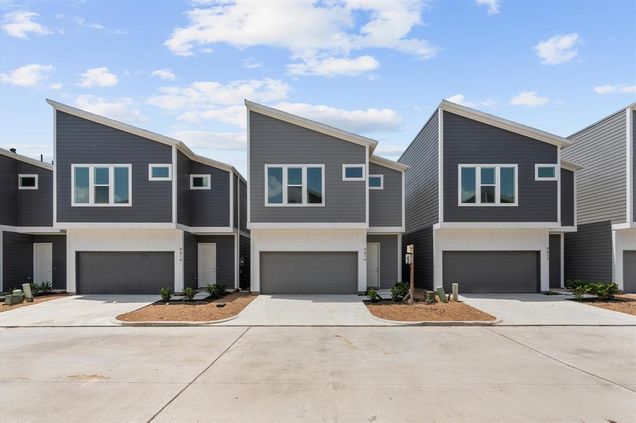 9618 Habitat Street
