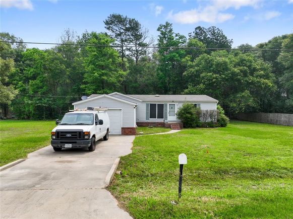 16327 Lone Star Conroe, TX House Active - Photo 1 of 21. Opens carousel modal