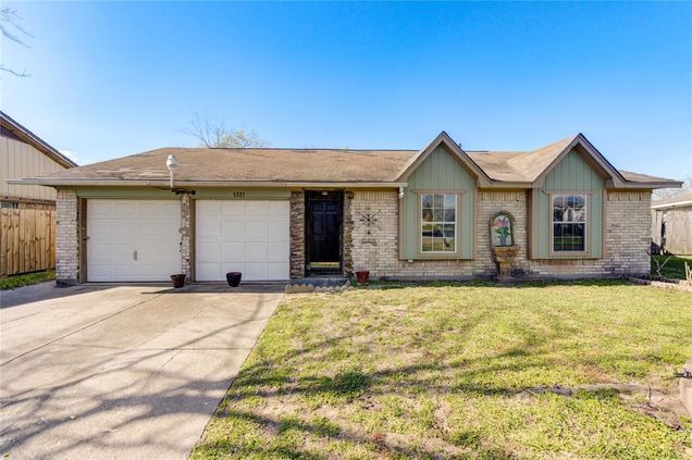 1311 Bournemouth Drive