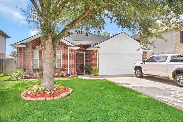 5007 Ridgeway Drive Pasadena, TX House Sold - Photo 1 of 1. Opens carousel modal