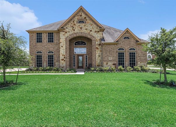 4002 Broadmoor Drive