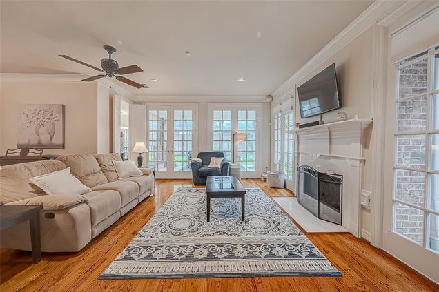 5583 Beverlyhill Street Houston, TX Townhouse Sold - Photo 1 of 1. Opens carousel modal