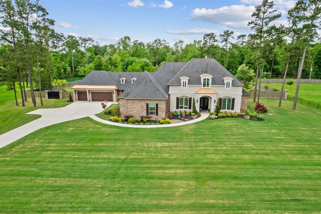 327 Saddle Creek Farms Drive Crosby, TX House Sold - Photo 1 of 1. Opens carousel modal