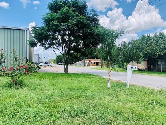 1804 Austin Street South Houston, TX Plot of land Active - Photo 1 of 2. Opens carousel modal