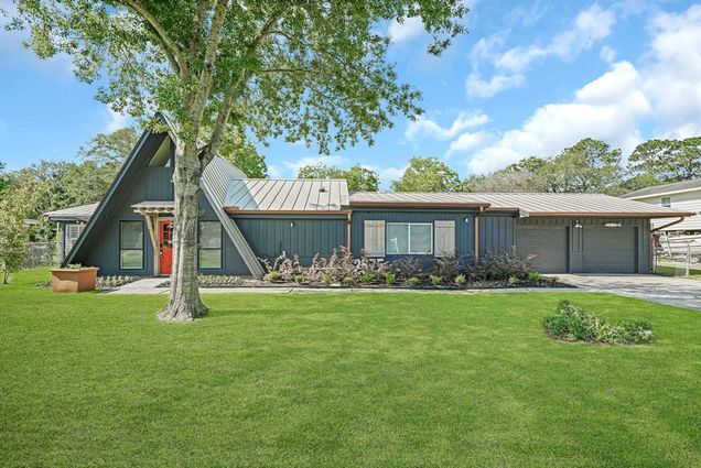 2575 Cliff Drive San Leon, TX House Sold - Photo 1 of 1. Opens carousel modal