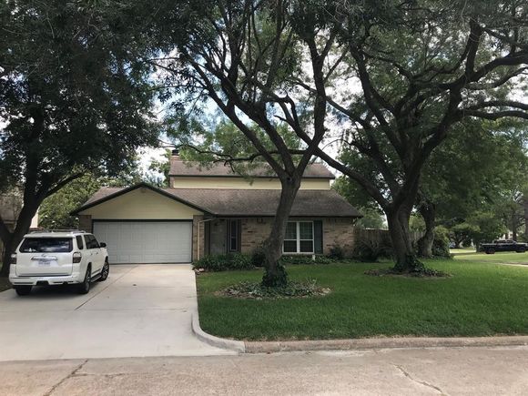 702 Tanglewood Drive Friendswood, TX House Sold - Photo 1 of 1. Opens carousel modal