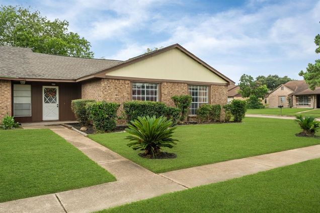 3351 Deermoss Drive