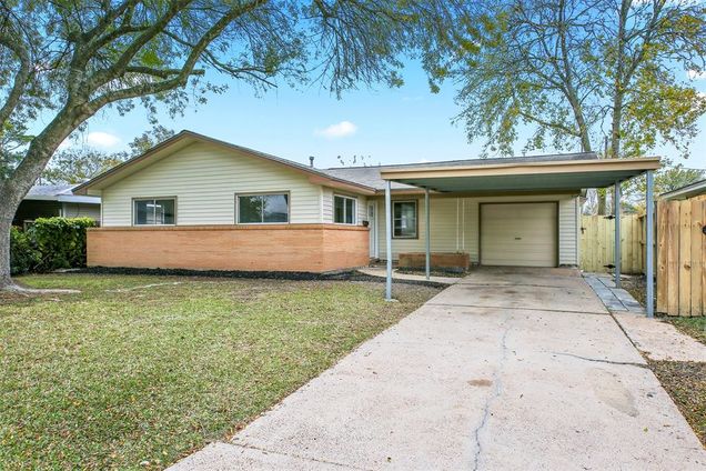 813 Temple Circle Hitchcock, TX House Sold - Photo 1 of 1. Opens carousel modal