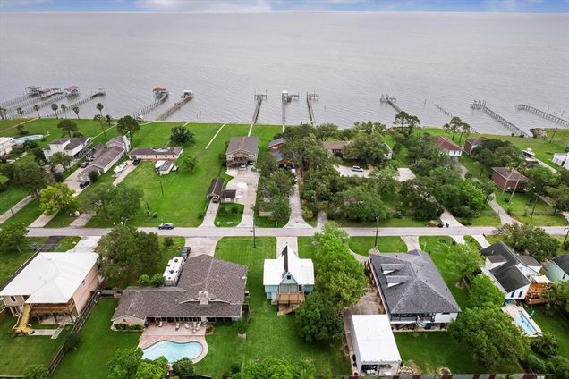 2521 Cliff Drive San Leon, TX House Sold - Photo 1 of 1. Opens carousel modal
