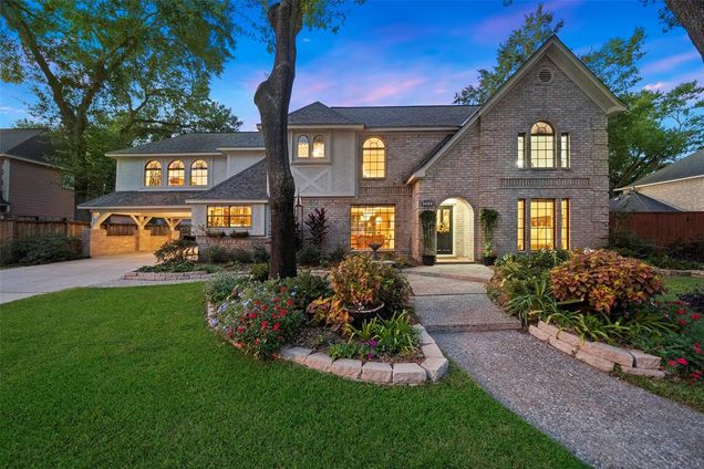 6910 Fawncliff Drive Houston, TX House Sold - Photo 1 of 1. Opens carousel modal