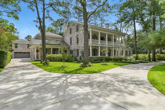 509 Cedarwood Drive Friendswood, TX House Sold - Photo 1 of 1. Opens carousel modal