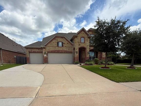 7827 Sydney Bay Court
