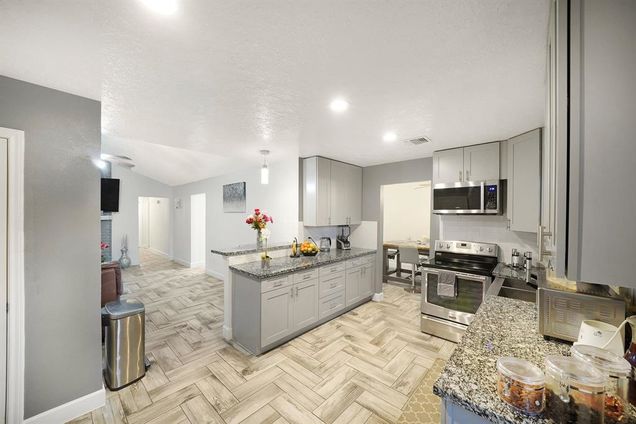 11247 Langdon Lane