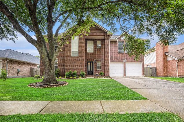 16118 Blue Mesa Ridge Drive Friendswood, TX House Active - Photo 1 of 50. Opens carousel modal