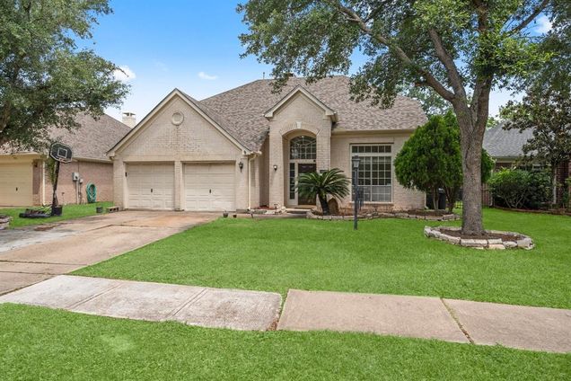 3923 Shadow Cove Drive Houston, TX House Sold - Photo 1 of 1. Opens carousel modal