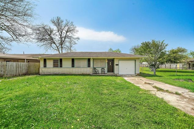 811 Temple Circle Hitchcock, TX House Sold - Photo 1 of 1. Opens carousel modal