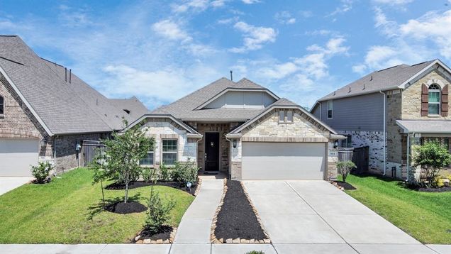 8831 Morning Glow Drive