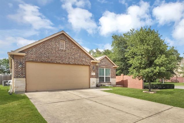 5027 Forest Hurst Glen Spring, TX House Sold - Photo 1 of 1. Opens carousel modal