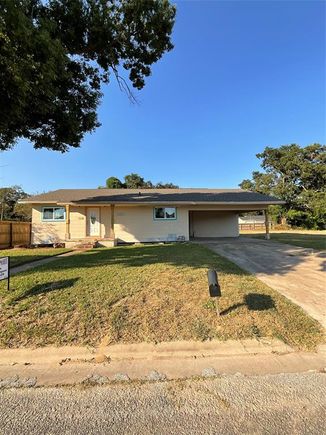 2519 Maple Street Liberty, TX House Active - Photo 1 of 44. Opens carousel modal