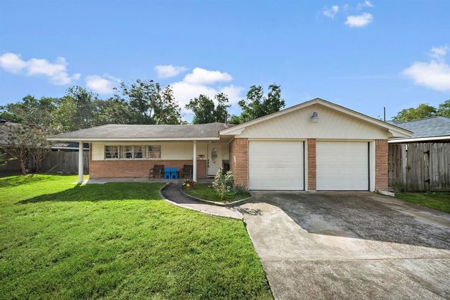 1112 Wilma Lois Avenue Pasadena, TX House Sold - Photo 1 of 1. Opens carousel modal