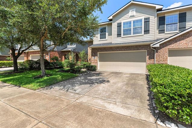 5314 Summit Hollow Drive Houston, TX Townhouse Sold - Photo 1 of 1. Opens carousel modal