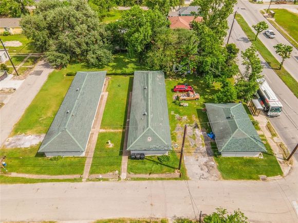 5405 Suez Street Unit 10 Houston, TX Multifamily Sold - Photo 1 of 1. Opens carousel modal
