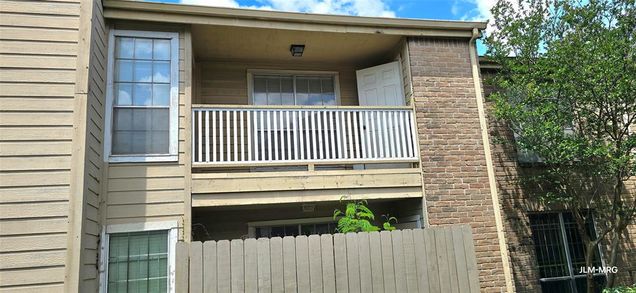 10211 Sugar Branch Drive Unit 444 Houston, TX Townhouse Active - Photo 1 of 13. Opens carousel modal