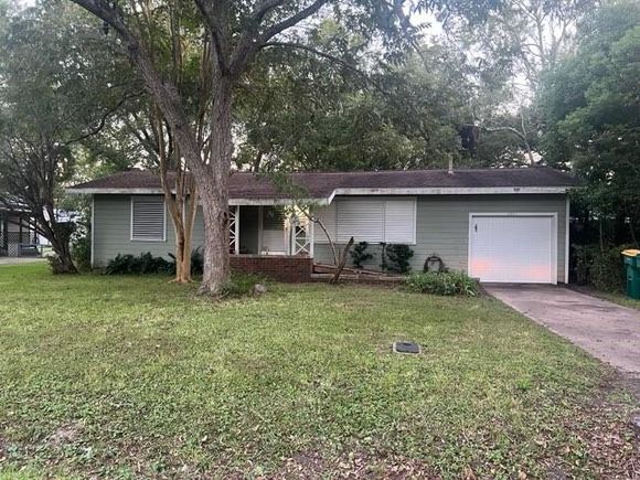 2401 Oaklawn Drive La Marque, TX House Sold - Photo 1 of 1. Opens carousel modal